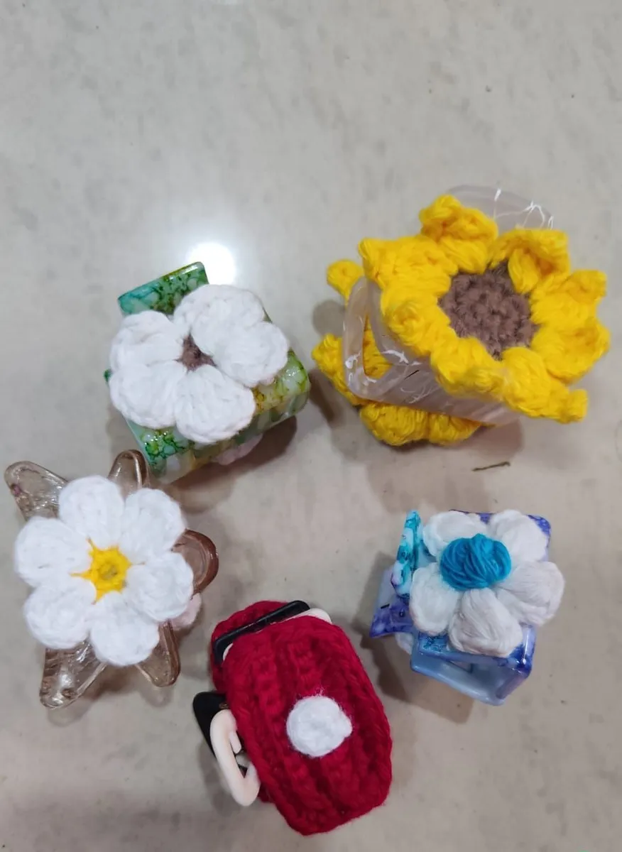 Handmade crochet flower & ladybug keychains in multicolour